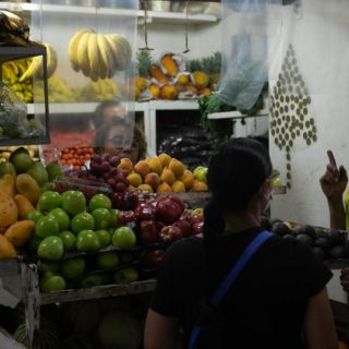 ¿Qué es la "desinflación" y cómo golpea tu economía? Banxico alista plan