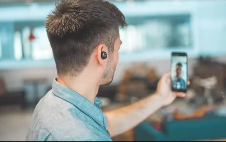 El estafador usó tecnología para cambiar su rostro y su voz. ESPECIAL