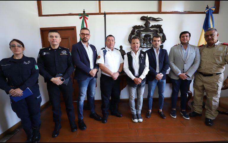 El presidente ejecutivo José Riesta y Pablo Lemus, gobernador de Guadalajara, se reunieron el día de hoy para establecer estrategias en el próximo Apertura 2023. TWITTER / Atlas