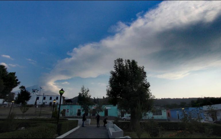 Youtuber entra a la zona restringida del Popocatépetl y le llueven críticas. SUN/ARCHIVO