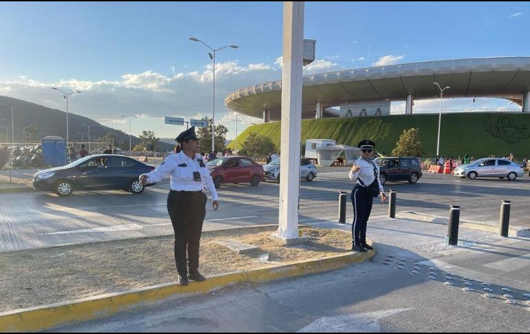 Las autoridades han dado las respectivas indicaciones para disfrutar de la gran final del domingo. ESPECIAL/Policía Vial