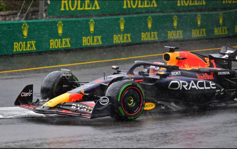 Max Verstappen superó con tranquilidad a sus perseguidores, incluso sacando dos vueltas a los rezagados. AFP / A. Isakovic