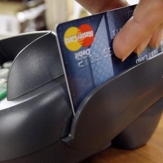 Cargos no recocidos o clonación de tarjetas la queja más común de usuarios de servicios financieros