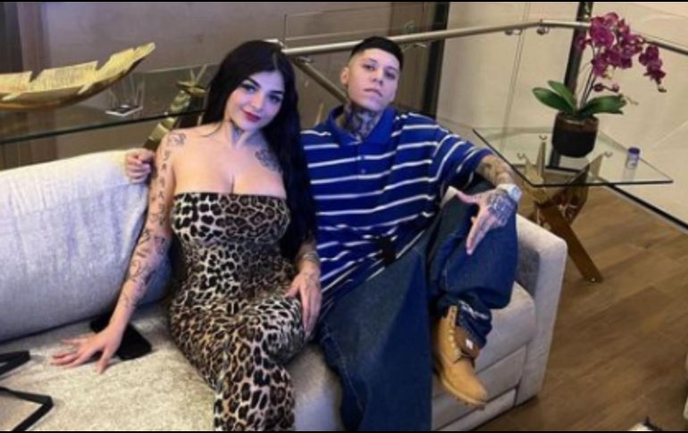 Karely Ruiz y Santa Fe Klan. ESPECIAL