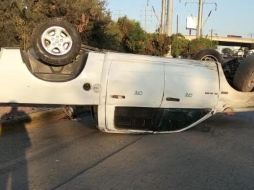 A través de un comunicado, la CFE asegura que la camioneta no forma parte del organismo. ESPECIAL