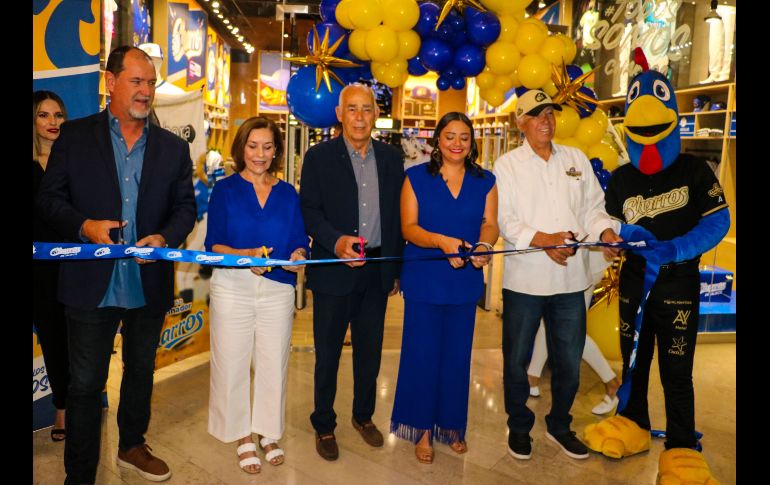 La tienda insignia o matriz de Charros de Jalisco está ubicada en la Primera Planta Local B-08 de La Gran Plaza, cercana una tienda de productos asiáticos y tienda de ropa de moda española. EL INFORMADOR / A. Navarro