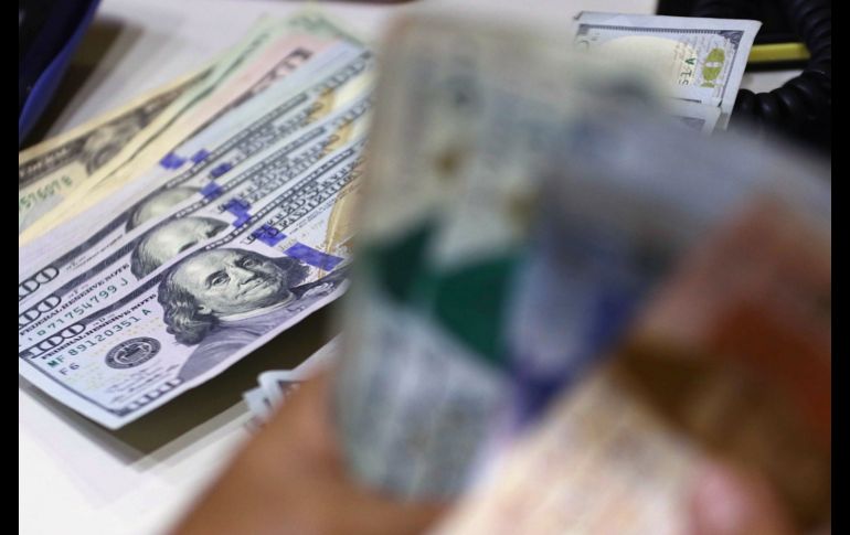 El aumento de las remesas en 2023 sigue con la tendencia al alza marcada desde marzo de 2020. EFE/ARCHIVO