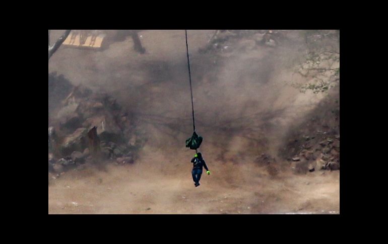 Operativo de recate de restos humanos en la zona de Mirador Escondido, en Zapopan. EL INFORMADOR/ A. NAVARRO