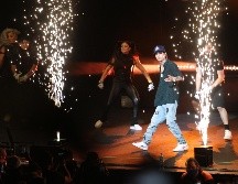 El show de Natanael estuvo completo con bailarines en el escenario, un trono en el centro de este y con aproximadamente 2 horas en las que las personas pudieron disfrutar de sus canciones. EL INFORMADOR / A. Camacho
