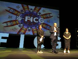 El rector general de UdeG, Ricardo Villanueva; Lourdes González, Secretaria de Cultura de Jalisco, y la directora del FICG, Estrella Araiza. EL INFORMADOR/A. Camacho