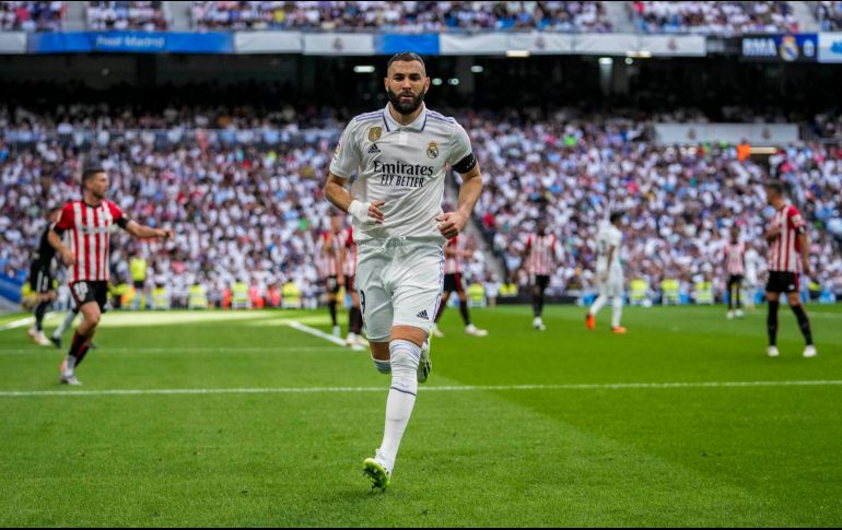 Karim Benzema vivió sus últimos minutos como jugador del Real Madrid después de catorce años. AP/B. Armangue