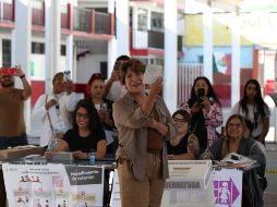 Delfina Gómez continúa superando a Alejandra del Moral en el conteo de votos. SUN/V. Rosas
