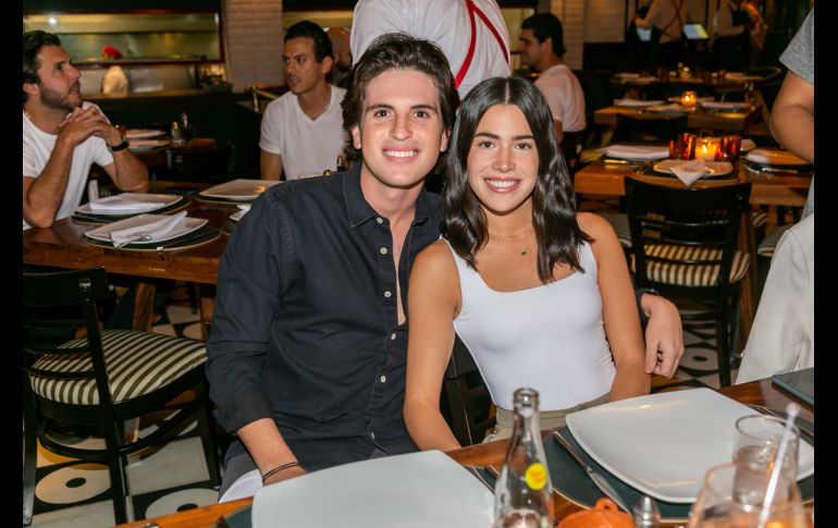 Álvaro Carraul y Regina López. GENTE BIEN JALISCO/ Jorge Soltero