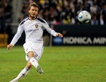 David Beckham logró levantar dos campeonatos ligueros de la MLS. AP/Archivo