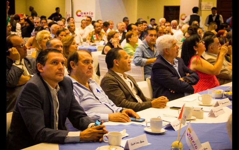 Gobernanza traducida en acuerdos sociales, clave para el impulso social: Confío en México