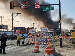 Autoridades advirtieron sobre cierres de calles, e instaron a los conductores a evitar la zona. EFE/Departamento de Bomberos de Filadelfia