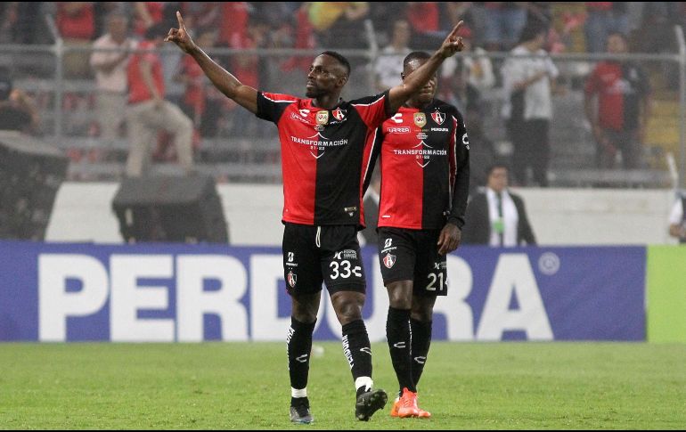 Julián Quiñones tiene en México desde 2015, cuando llegó para Tigres Sub-20, y desde el Apertura 2021 en los rojinegros del Atlas ya fue bicampeón y estuvo cerca de ser campeón de goleo, al haber conseguido 12 anotaciones. IMAGO7