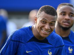 Mbappé salió al paso de una información publicada por el diario Le Parisien, acerca de que querría partir para Madrid aprovechando la reciente salida de Karim Benzema. AFP / F. Fife