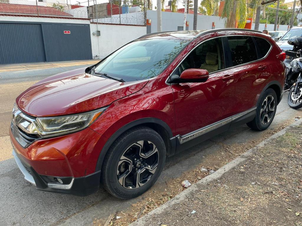 Se logró asegurar tanto el Aveo como la CR-V, y se procedió a la detención de los dos presuntos delincuentes. ESPECIAL