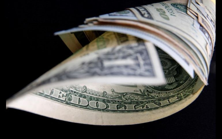 Apreciaciones del peso debajo de 17.05 unidades implicaría irse a niveles no vistos desde 2015. EFE/ARCHIVO