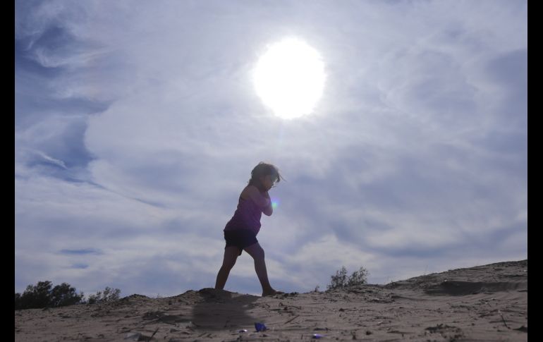 De acuerdo con el Servicio Meteorológico Nacional, esta tercera ola de calor se prolongará por dos semanas más. SUN/J. Escobar