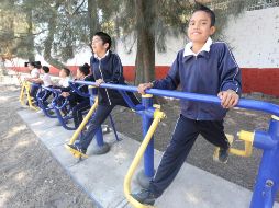 Los estudiantes no tomarán clase de Educación Física abajo del sol. ARCHIVO