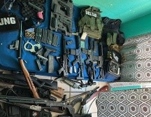 Elementos de la Policía Estatal aseguraron una casa con armas y drogas en la colonia Parques del Bosque, en Tlaquepaque. ESPECIAL