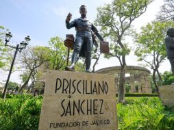 Con el izamiento de la bandera y la develación de la estatua de Prisciliano Sánchez, se rindió un merecido reconocimiento a Jalisco. EL INFORMADOR/C. Zepeda