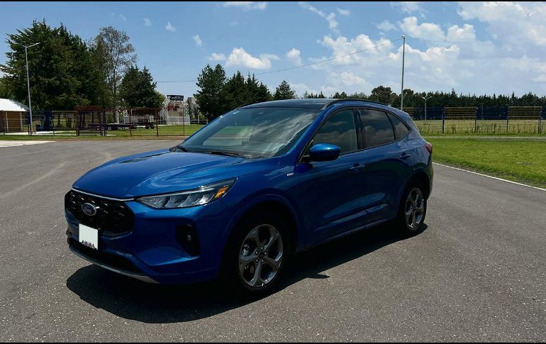 Buena opción. La renovación de este vehículo lo posiciona en el mercado de los híbridas. ESPECIAL