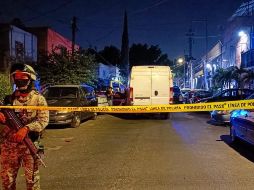 El incidente tuvo lugar en la colonia Lomas del Gallo en Guadalajara, en el cruce de las calles Pablo Valdez y Vicente Daza. ESPECIAL