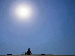 Las altas temperaturas han cobrado ya la vida de personas en diferentes Estados del país, mientras otras permanecen hospitalizadas por los golpes de calor. AP