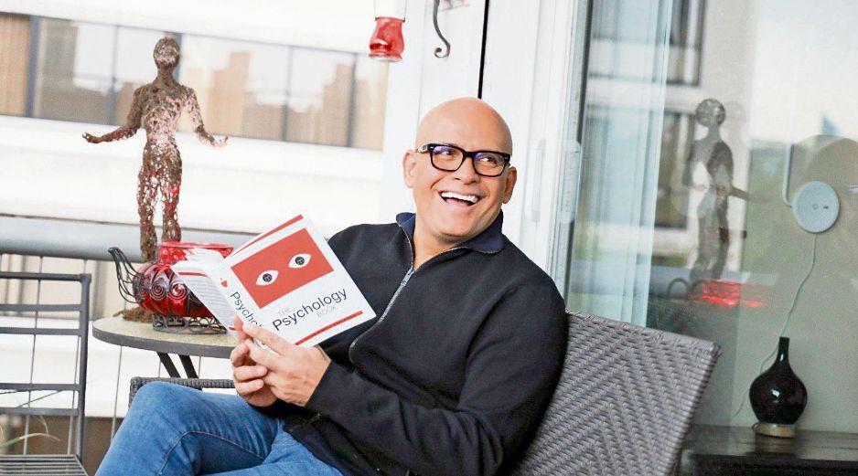 Su espectáculo “A vivir” mantiene el mismo contenido para que las nuevas generaciones conozcan su filosofía de vida. ESPECIAL