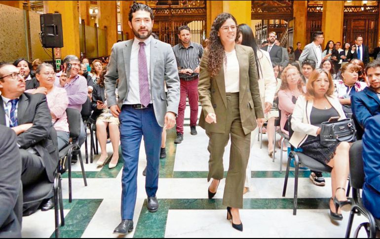 Continúa el relevo generacional con Marath Bolaños (izq.) y María Luisa Alcalde (der.). ESPECIAL/ @MARATHB