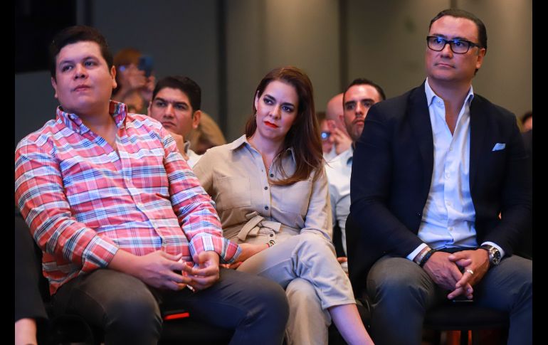 Durante este evento, al que asistieron alrededor de 400 invitados, diversas personalidades expusieron diferentes problemáticas en el estado y el país para generar propuestas de política pública a los futuros candidatos. EL INFORMADOR / C. Zepeda