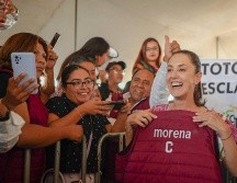 Sheibaum fue recibida en el municipio de Apizaco por el Embajador de las Lenguas Indígenas y la Reyna de la Cultura, Tradiciones y Lenguas Indígenas. CORTESÍA