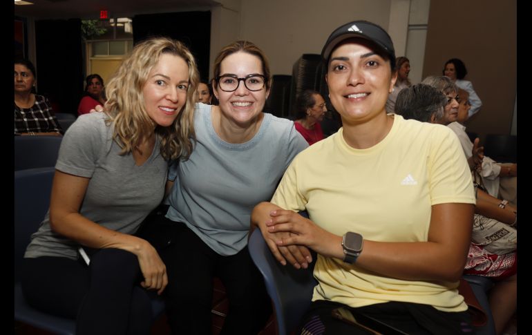 Janeth Tirado, Jeanette Pérez y Cynthia Vela. GENTE BIEN JALISCO/Claudio Jimeno