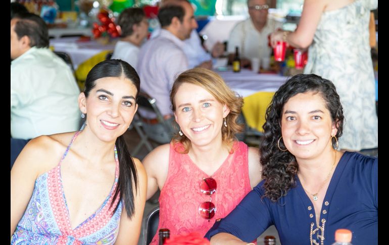 Carla Díaz, Sofía Amezcua y Gabriela Orozco. GENTE BIEN JALISCO/ Jorge Soltero