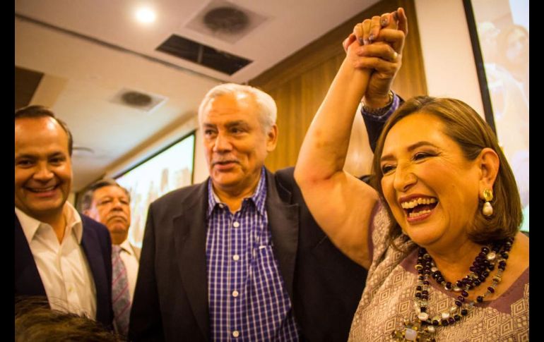 Más de 650 personas se dieron cita a la Cámara de Comercio en Guadalajara para mostrarle su apoyo a la Senadora. ESPECIAL