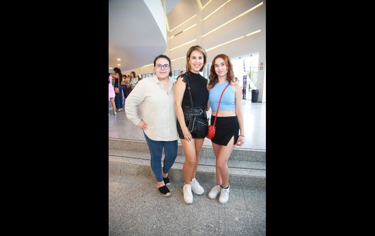 Ana Lucía Coronado, Martha Coronado y Ana Sofía Granillo. GENTE BIEN JALISCO/ Antonio Martínez