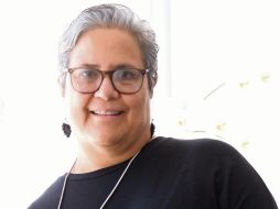 La directora María Luisa Meléndrez, del Conjunto Santander da detalles del nuevo montaje de la ópera. EL INFORMADOR/ A. Camacho