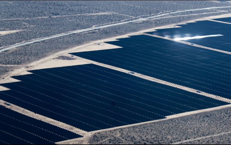 La planta forma parte del plan de la CFE para ampliar su capacidad de generación de energía renovable y reducir su dependencia de los combustibles fósiles. FP / ARCHIVO