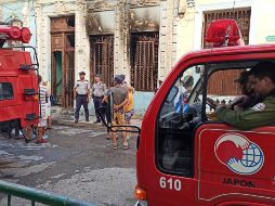 Los vehículos eléctricos estaban en la sala de la vivienda. AP