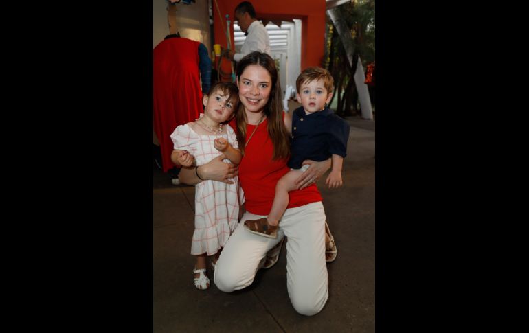 Elisa Martínez Paulina Tamez y Diego Martínez. GENTE BIEN JALISCO/ Claudio Jimeno