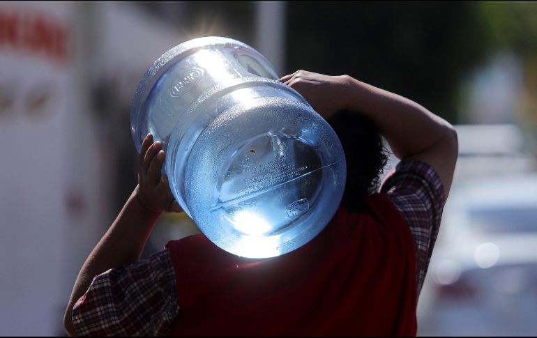El 49.6% de las empresas aumentaron este año el precio del garrafón de agua. EL INFORMADOR/ ARCHIVO