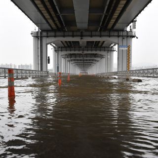 Se registran fuertes lluvias en Corea del Sur y deja dos muertos