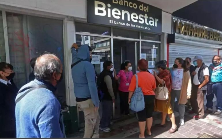 Si no tienes tarjeta puedes ir al banco más cercano a tu casa. ESPECIAL
