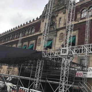 AMLO celebra triunfo electoral en medio de espiral de violencia