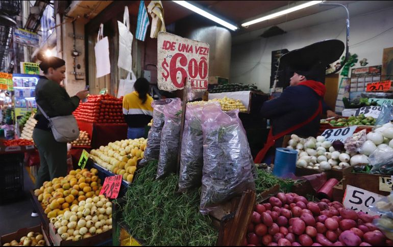 Informaron en conferencia de prensa que para el trimestre abril, mayo y junio,  el supermercado que obtuvo el primer lugar tuvo un precio promedio de 872 pesos con 91 centavos de los 24 productos de la canasta básica. SUN / ARCHIVO