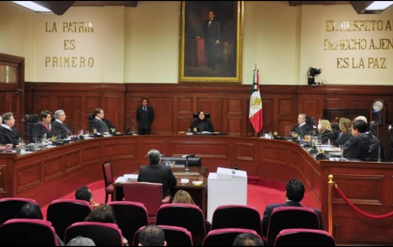 La Constitución señala que a los ministros y jueces no se les puede disminuir el sueldo durante su encargo. SUN
