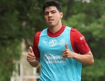 La de Chivas será la segunda camiseta que Erick vista en la Liga MX. ESPECIAL